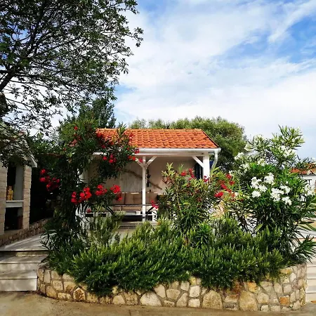 Seaview Anita With Two And Private Pool *