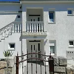 Seaview Anita With Two And Private Pool Villa